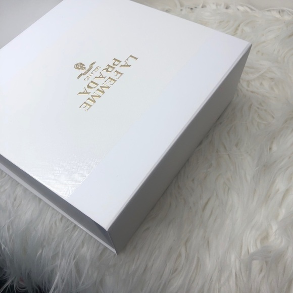 𝅺LA Femme Prada Gift Box storage box - Picture 12 of 12